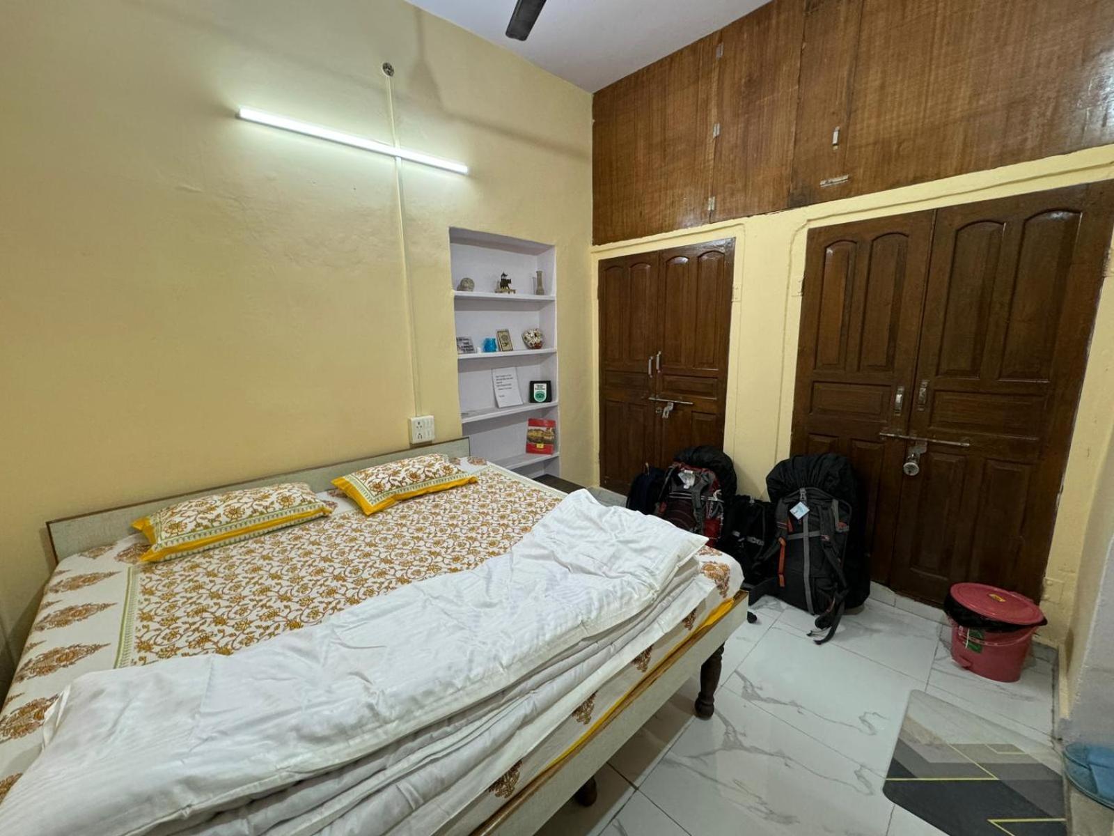 Nadya Homestay For Female & Family Jaipur Ruang foto