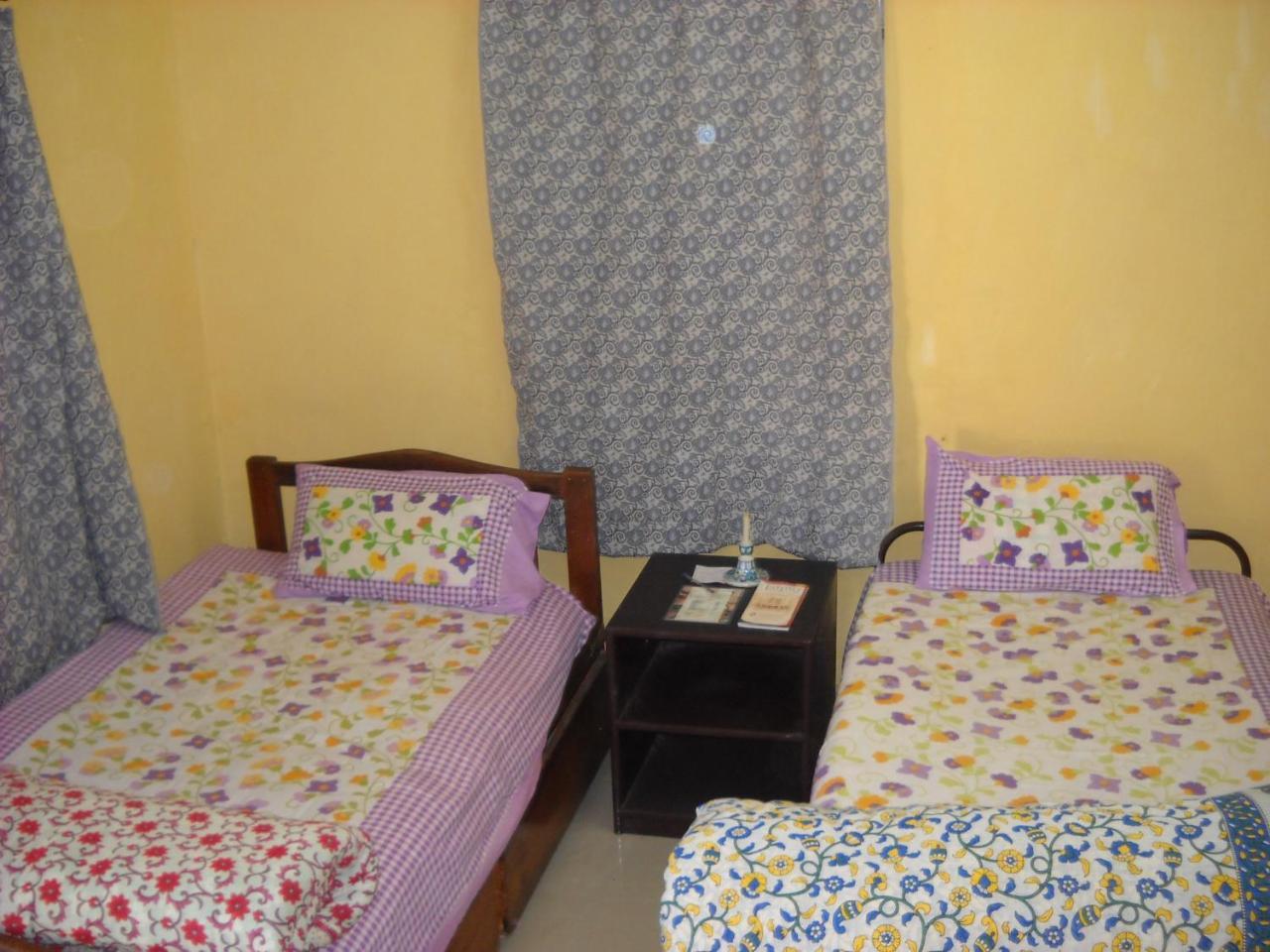 Nadya Homestay For Female & Family Jaipur Bagian luar foto